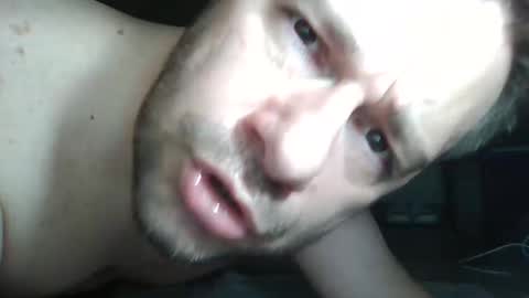 Snapshot of vikbika2 chatting on 02-18-25, 07:19 Tom reunz online show from 02-18-25, 07:19