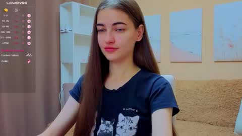 Snapshot of vikiberry chatting on 10-10-25, 04:33 vikiberry online show from 10-10-25, 04:33