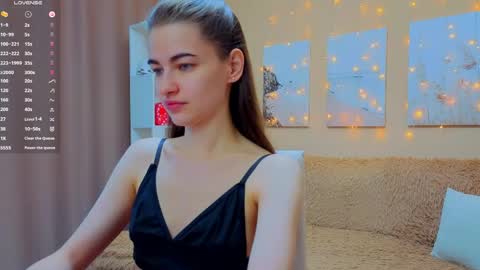 vikiberry online show from 05-03-26, 04:07