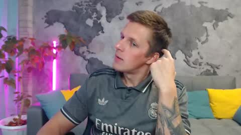 vikingchrisss online show from 11-10-25, 08:57