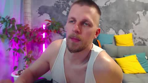 Snapshot of vikingchrisss chatting on 05-16-26, 10:36 vikingchrisss online show from 05-16-26, 10:36