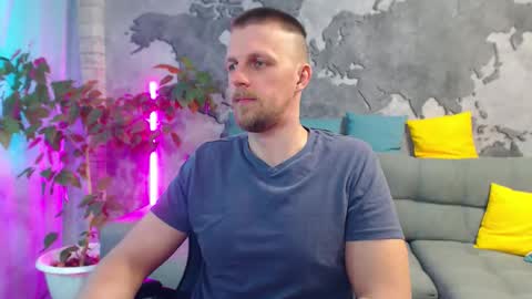 Snapshot of vikingchrisss chatting on 05-18-26, 10:54 vikingchrisss online show from 05-18-26, 10:54