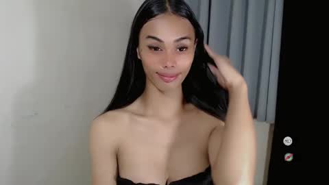 vikkylustfull online show from 02-18-25, 08:59