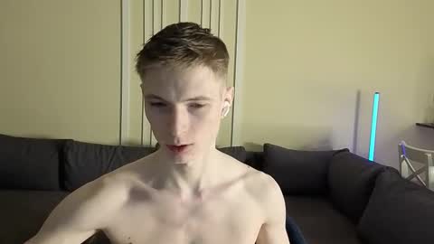 Max online show from 02-20-26, 11:27