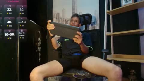 Viktor online show from 01-18-25, 08:41