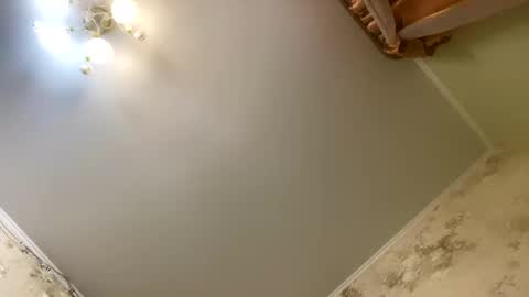 Snapshot of viktoria9898 chatting on 12-12-24, 09:08 Sweett online show from 12-12-24, 09:08