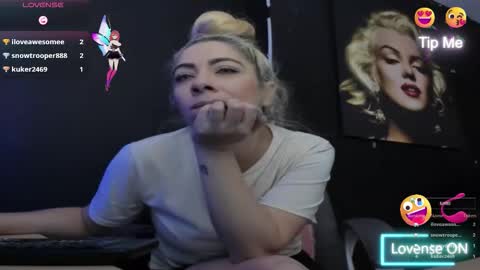 Viktoria online show from 11-01-25, 01:18