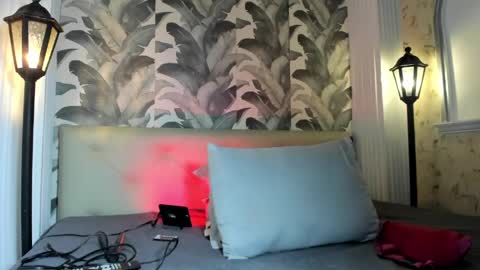 Viktoria online show from 04-19-26, 11:40