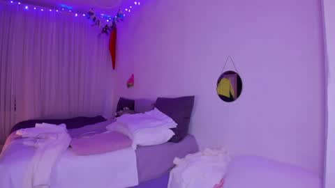 viktoriakiss online show from 01-05-25, 09:25