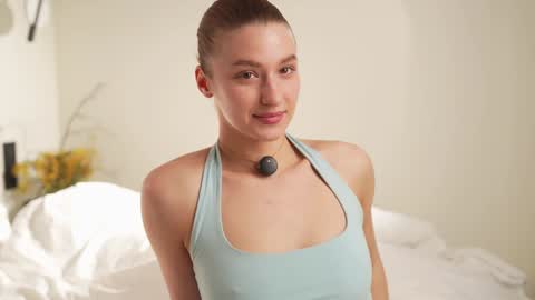 Lana online show from 03-25-26, 11:38