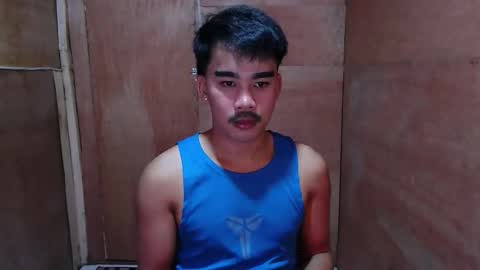 Snapshot of vin_17 chatting on 02-09-26, 09:35 Call me Marvin online show from 02-09-26, 09:35