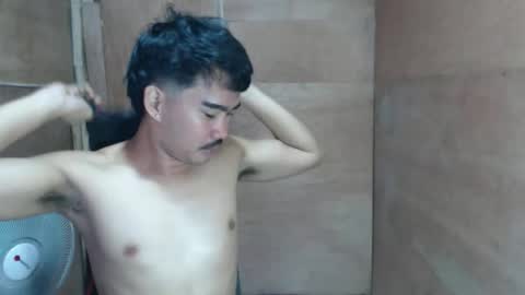 Snapshot of vin_17 chatting on 02-12-26, 07:58 Call me Marvin online show from 02-12-26, 07:58