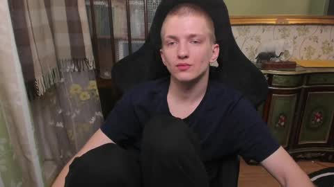 Dimoooooon online show from 04-16-26, 08:31