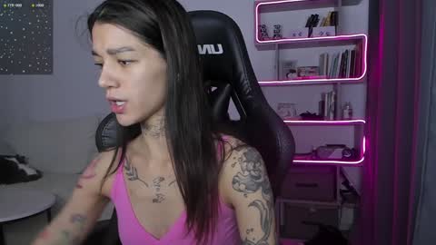 Snapshot of vinkitinkii chatting on 12-04-24, 09:07 vinkitinkii online show from 12-04-24, 09:07