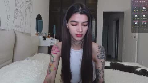 Snapshot of vinkitinkii chatting on 11-07-25, 06:24 vinkitinkii online show from 11-07-25, 06:24