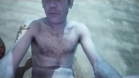 Snapshot of vinysexy chatting on 12-16-25, 09:14 vinysexy online show from 12-16-25, 09:14