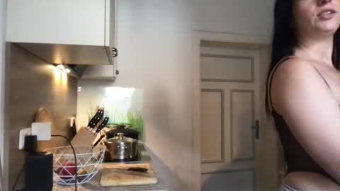 Vio online show from 09-22-25, 09:22