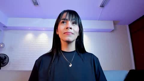 Violett  Everyday From 0530 to 1430 Col Time online show from 01-05-26, 05:27