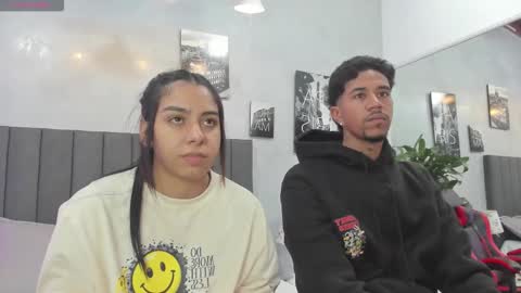 Snapshot of violet_and_myers chatting on 09-22-25, 11:56 Violet and Myers online show from 09-22-25, 11:56