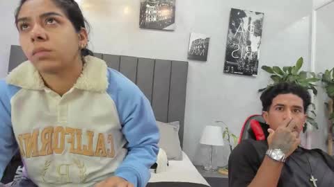 Snapshot of violet_and_myers chatting on 10-01-25, 11:27 Violet and Myers online show from 10-01-25, 11:27