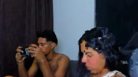 Violet and Myers online show from 04-13-26, 07:41