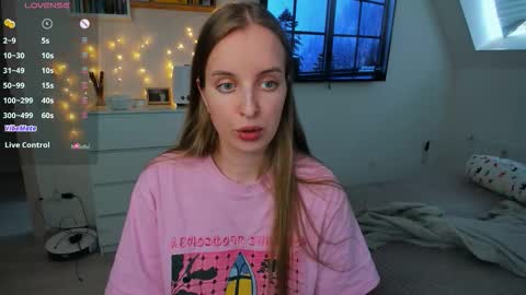 Violet online show from 03-09-26, 12:53