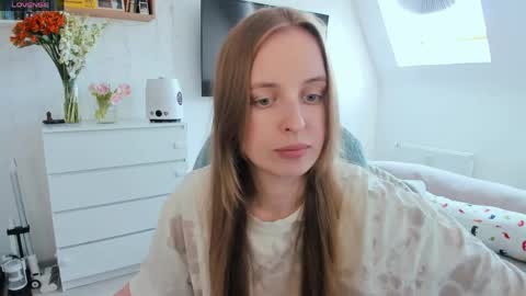 Violet online show from 04-02-26, 01:20