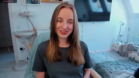 Snapshot of violet_blue_eyes chatting on 06-23-26, 11:41 Violet online show from 06-23-26, 11:41