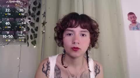 Violet online show from 06-11-26, 07:39