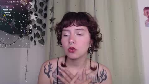 Violet online show from 06-13-26, 07:39