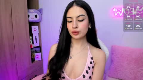 Snapshot of violet_catt chatting on 12-03-24, 04:50 Violeta online show from 12-03-24, 04:50