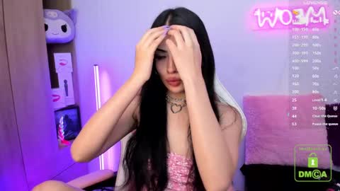 Snapshot of violet_catt chatting on 02-21-25, 08:38 Violeta online show from 02-21-25, 08:38