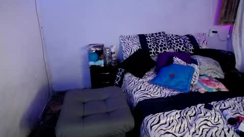 violet_hyuga online show from 01-31-25, 07:18