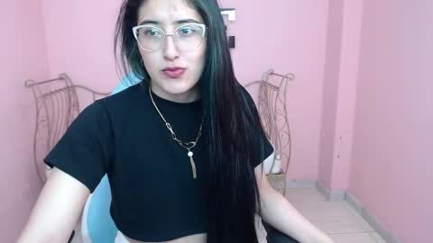 Violet  online show from 10-20-25, 03:56