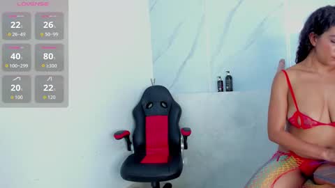 violet_roux online show from 10-09-25, 08:07