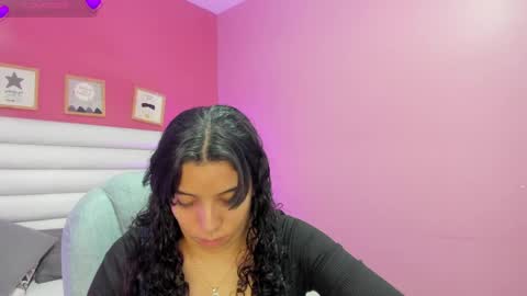 Snapshot of violet_sinclair chatting on 06-03-26, 11:35 violet_sinclair online show from 06-03-26, 11:35