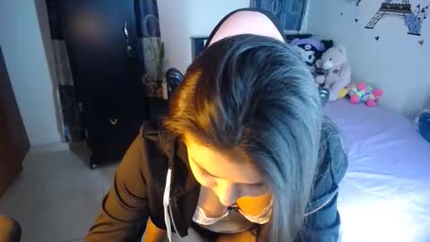 violeta.. online show from 01-05-26, 11:08