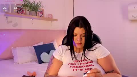 Snapshot of violeta_candyy chatting on 06-09-26, 10:10 Violeta Candy online show from 06-09-26, 10:10
