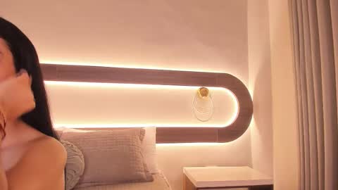 Violeta Sum online show from 02-25-26, 12:04