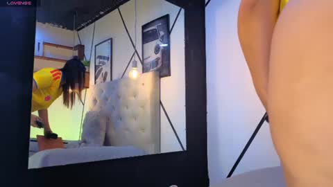 Snapshot of violetasimonz chatting on 06-17-26, 07:59 violeta simonz online show from 06-17-26, 07:59