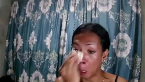 Snapshot of violeterection chatting on 11-02-25, 02:08 JUVY online show from 11-02-25, 02:08