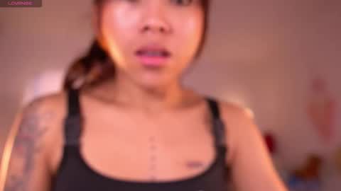 violeth___ online show from 10-28-25, 11:25