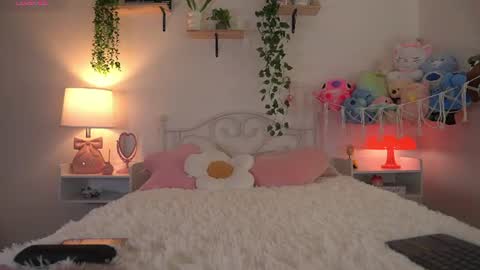 Snapshot of violeth___ chatting on 07-03-26, 11:16 violeth___ online show from 07-03-26, 11:16