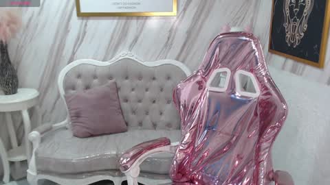 Snapshot of violeth_b chatting on 12-05-24, 12:33 violeth_b online show from 12-05-24, 12:33