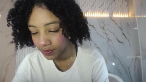 Snapshot of violeth_b chatting on 10-07-25, 01:08 violeth_b online show from 10-07-25, 01:08