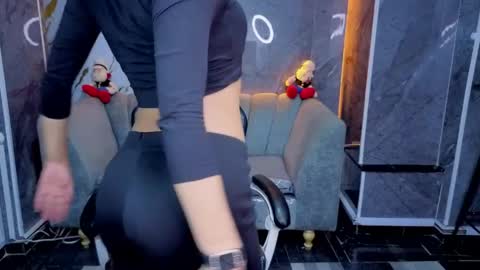 Snapshot of violeth_b chatting on 04-20-26, 12:41 violeth_b online show from 04-20-26, 12:41