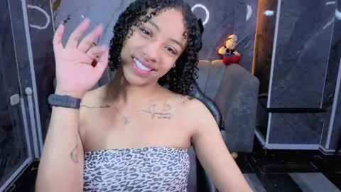 Snapshot of violeth_b chatting on 04-24-26, 01:13 violeth_b online show from 04-24-26, 01:13