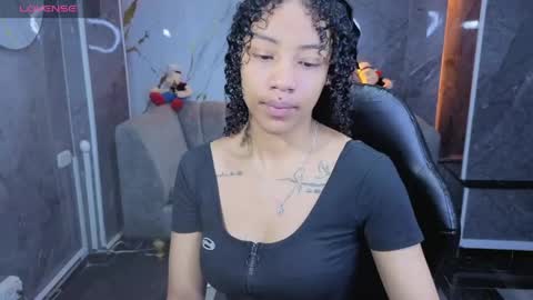 Snapshot of violeth_b chatting on 04-27-26, 12:47 violeth_b online show from 04-27-26, 12:47
