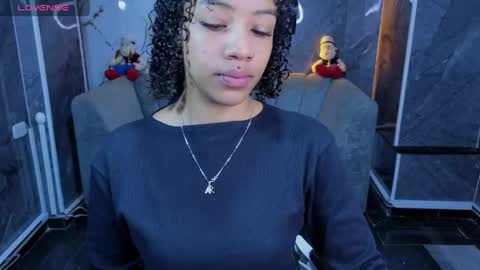 Snapshot of violeth_b chatting on 05-16-26, 01:21 violeth_b online show from 05-16-26, 01:21