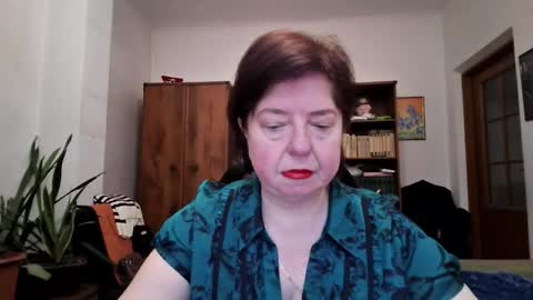 Snapshot of violetpulse chatting on 02-17-26, 06:54 violetpulse online show from 02-17-26, 06:54